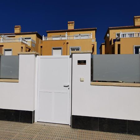Villa La Zenia Boulevard 36 Playa Flamenca Exterior photo